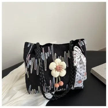 Girl's Wave Pattern Embroidered Tote Bag